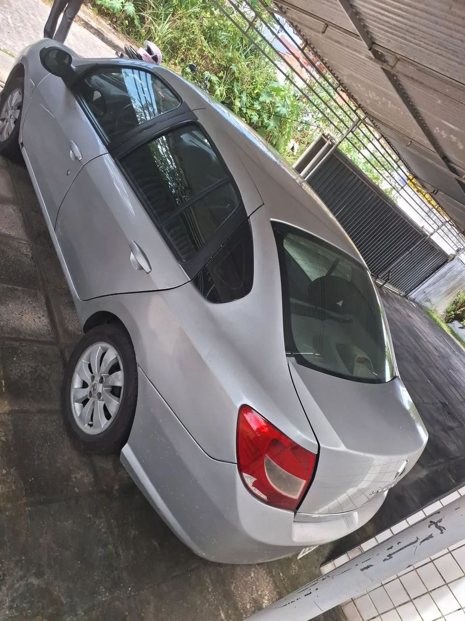 Renault Symbol Expression Hi-flex 1.6 16V 4P 2012