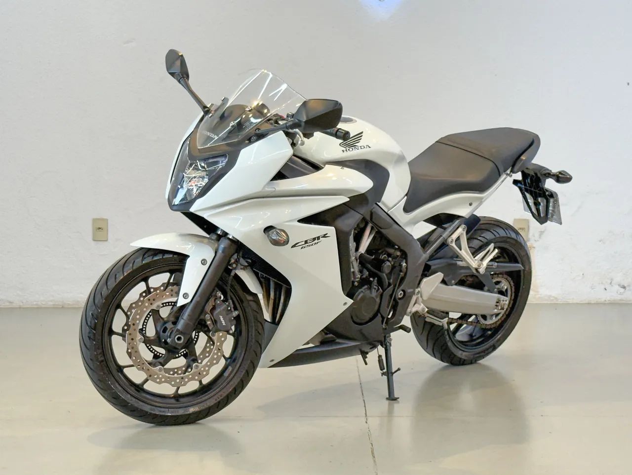 Honda CBR 650F - Foto 2