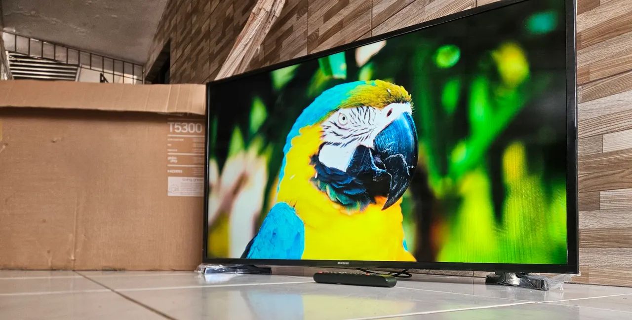 TV SMART SAMSUNG PLUS 43 POLEGADAS NA CAIXA MODELO NOVO ACEITO CARTÃO E ENTREGO  - Foto 2