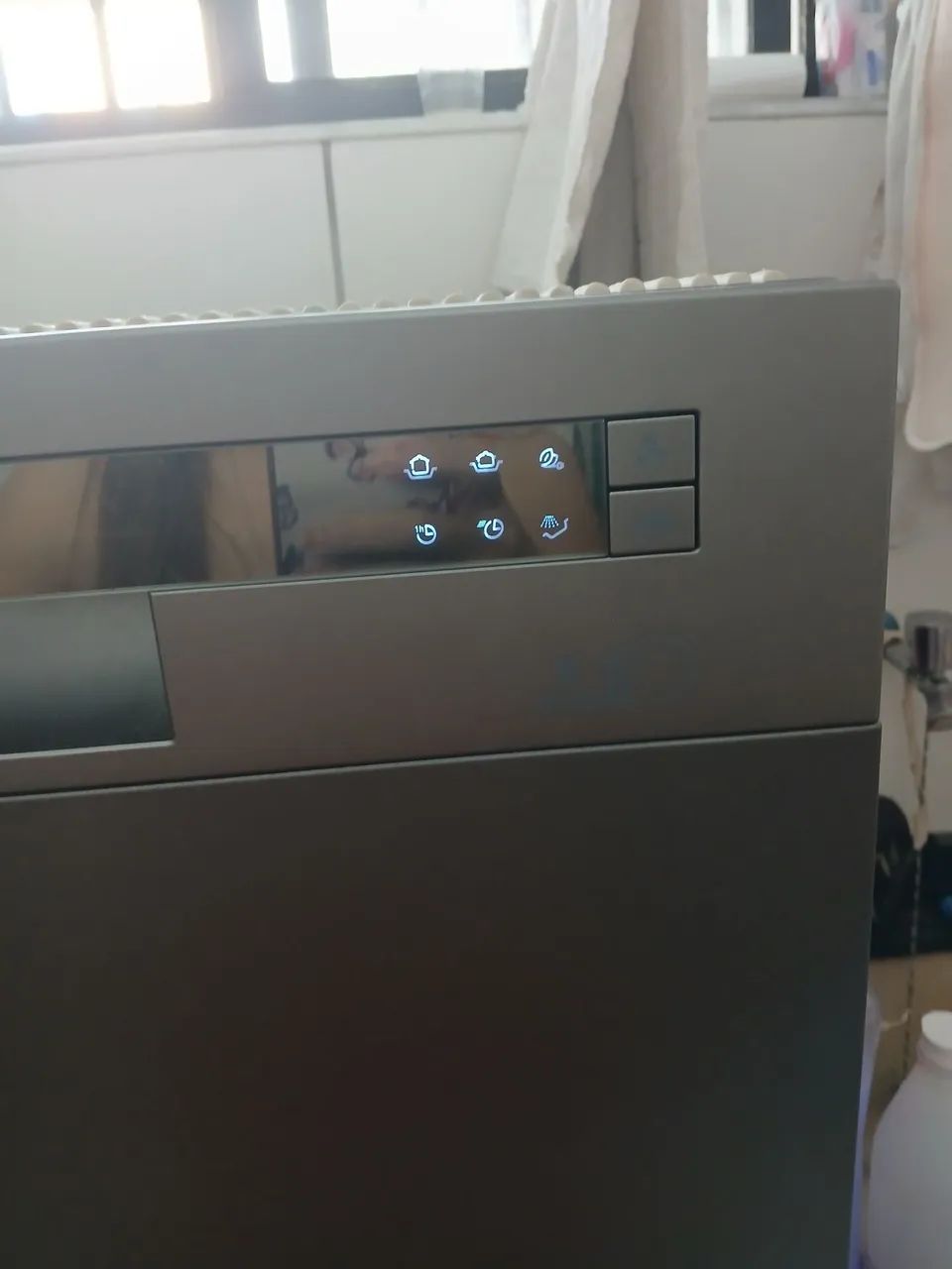 Máquina de lavar louça Midea 8 Serviços  - Foto 4