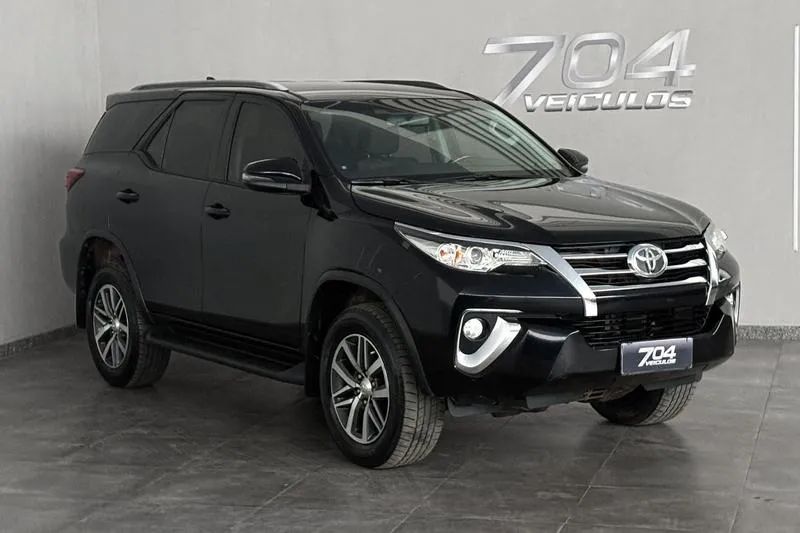 Toyota Hilux CD SR 4X2 2.7 16V/2.7 FLEX AUT. 2018