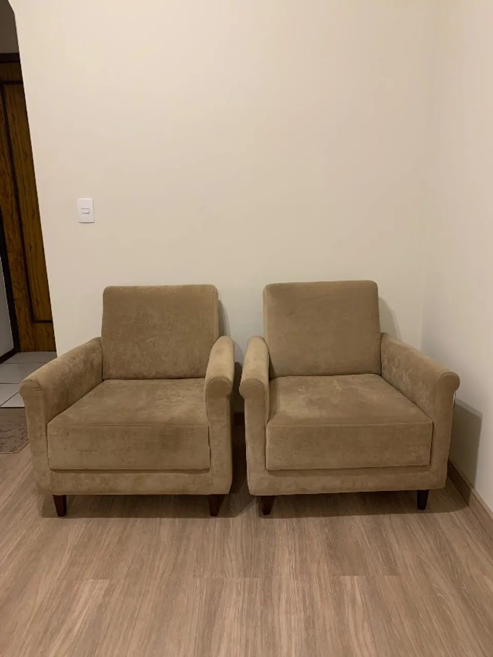 Dois sofás Tok Stock Bege - Foto 3