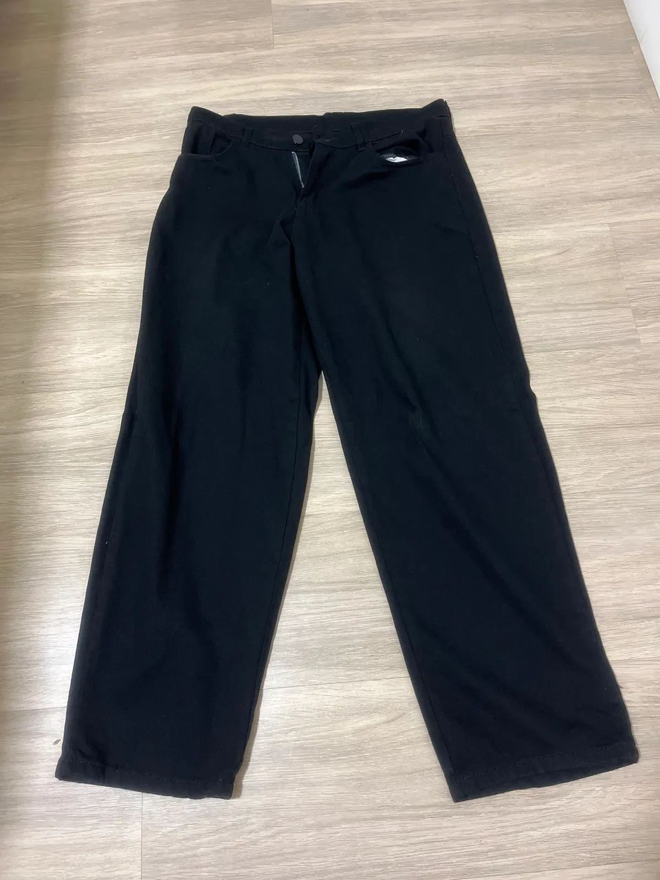 Calça baggy preta 40
