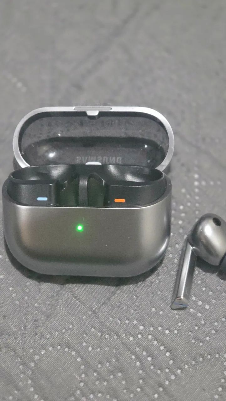 Fone galaxy buds 3pro  - Foto 4