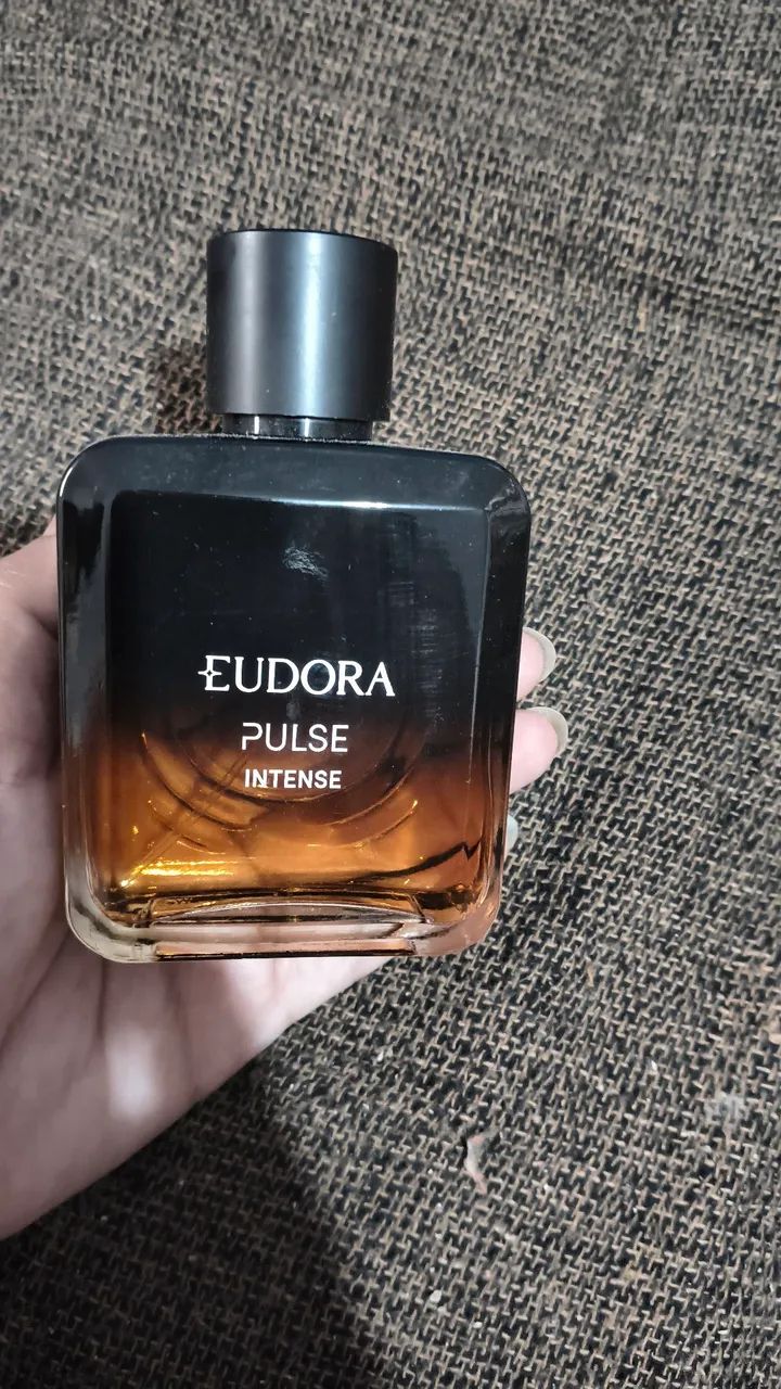 Perfume Eudora intense Usado duas vezes. Cheio!