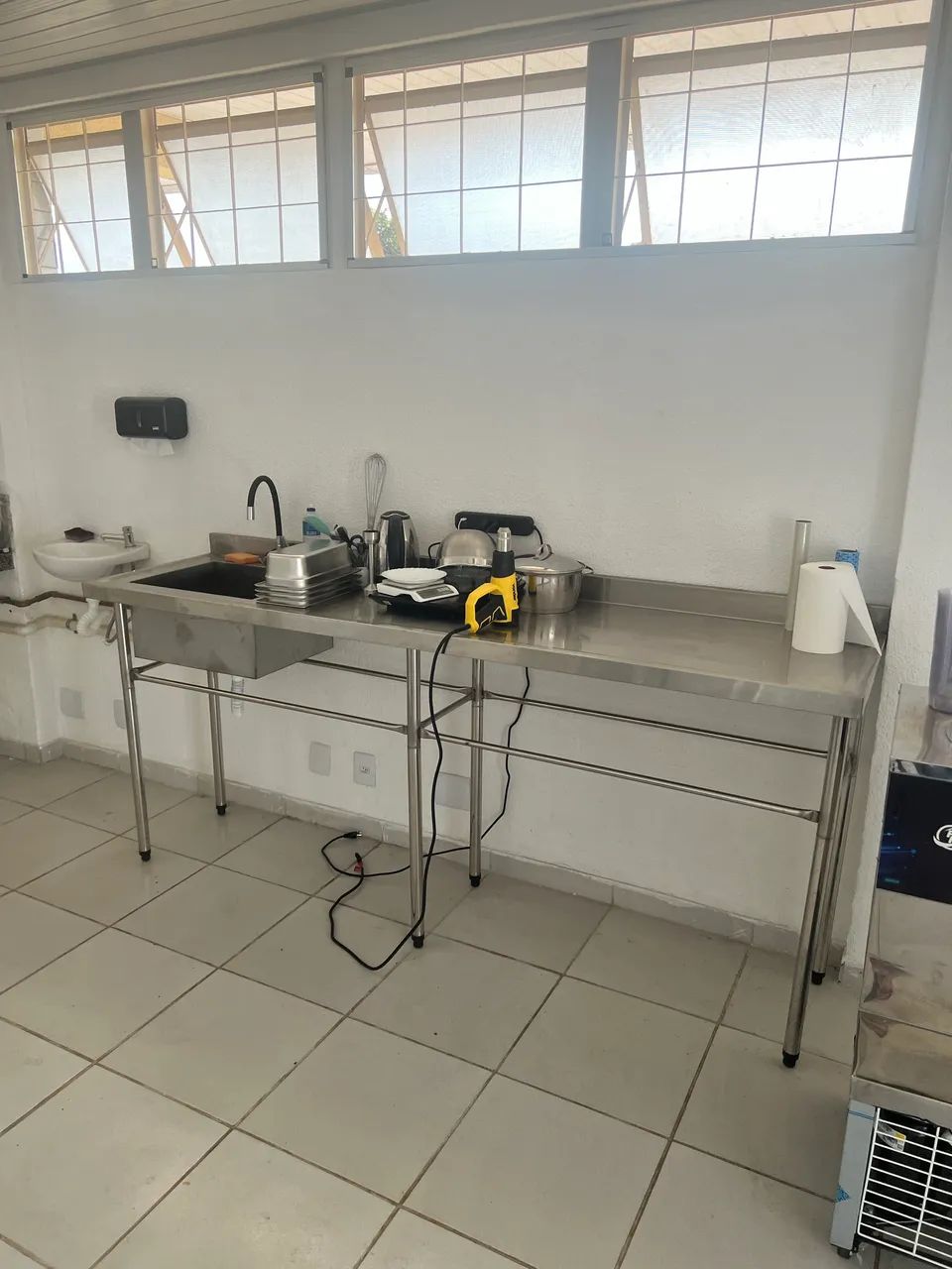 Bancada de inox com cuba 