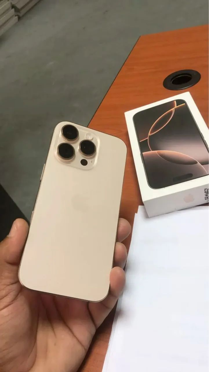 iPhone 16 Pro 128GB - Rosa/Gold Rose - Foto 2