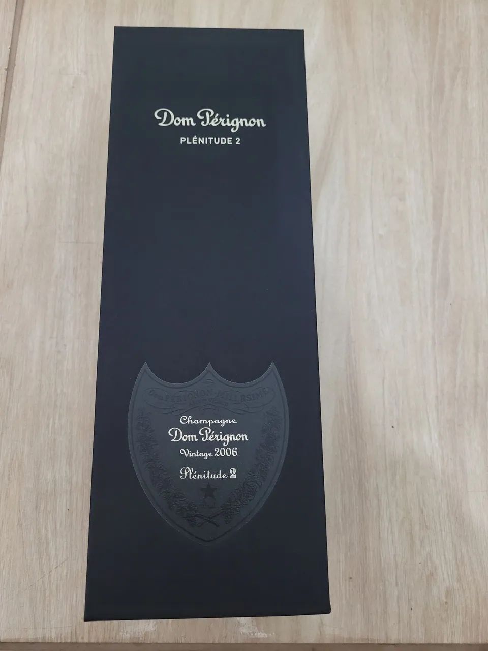 Caixa original  Champagne Dom Pérignon.