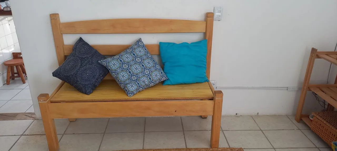 Sofá/ Banco de madeira  - Foto 3