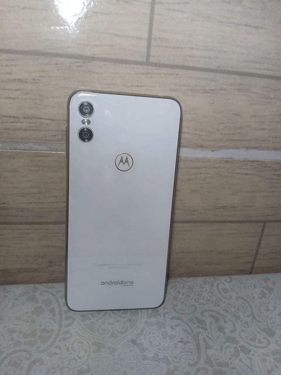 Motorola Moto One - Foto 3