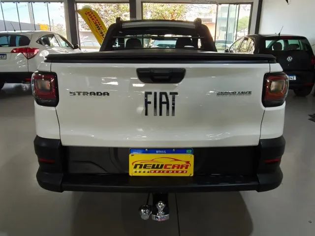 Fiat Strada Endurance 1.4 Flex 8V CS Plus 2023 - Foto 4