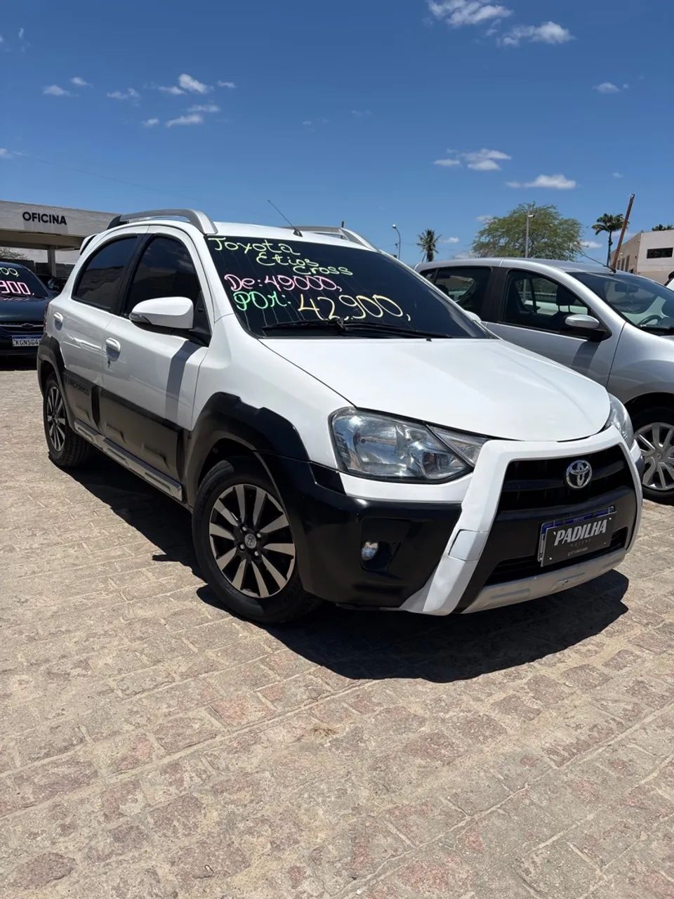 Toyota Etios ETIOS CROSS 1.5 Flex 16V 5p Mec. 2014