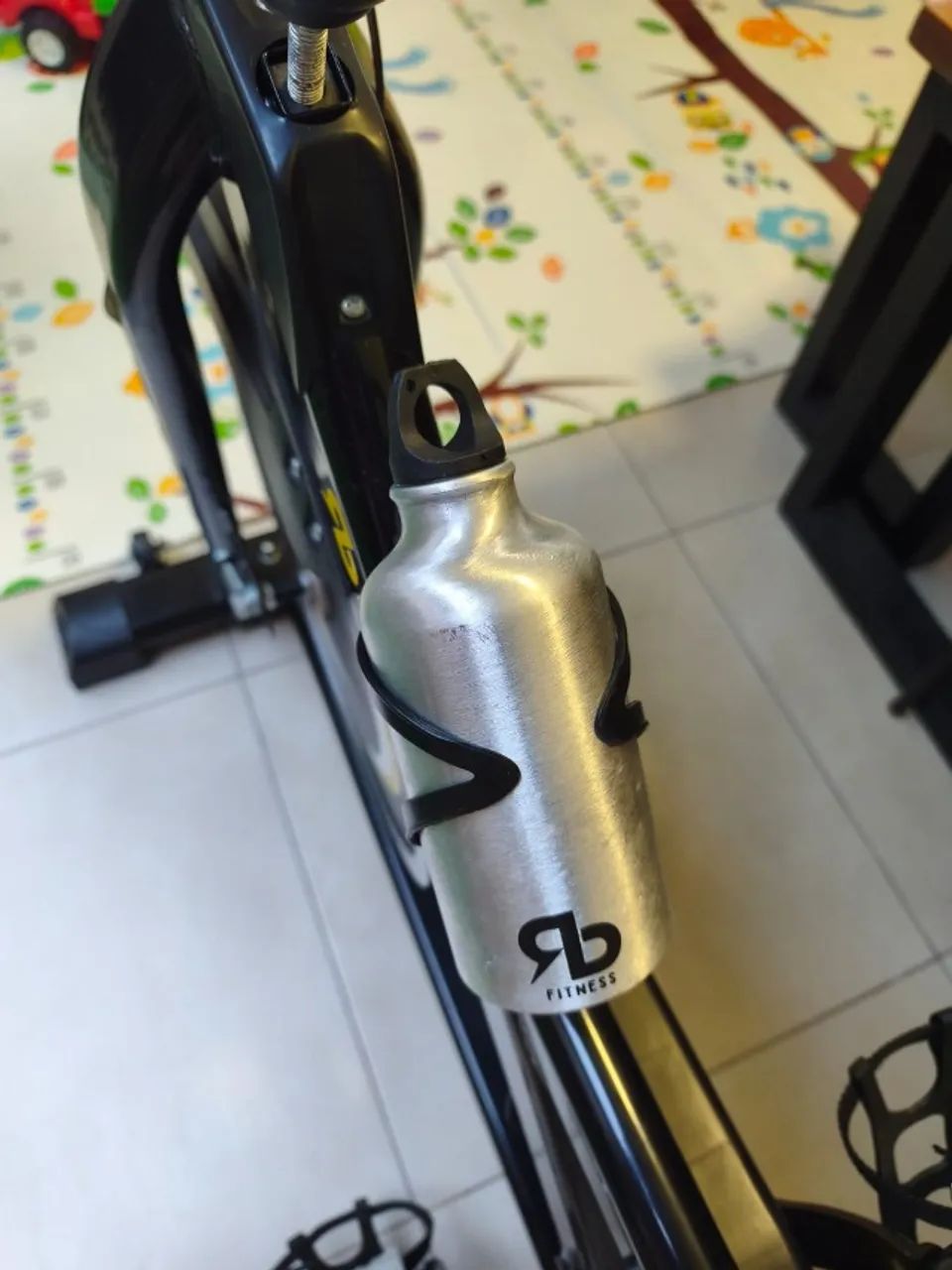 BICICLETA ERGOMÉTRICA SPINNING À VENDA! - Foto 5