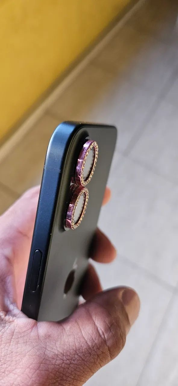 Iphone 16 plus - Foto 3