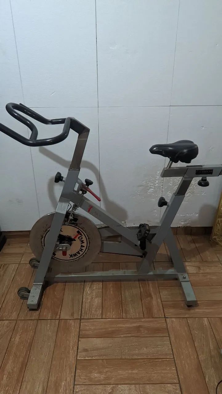 Bike Spinning Tomahawk