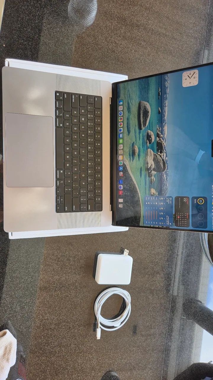 MacBook pro 16 m1 - Foto 3
