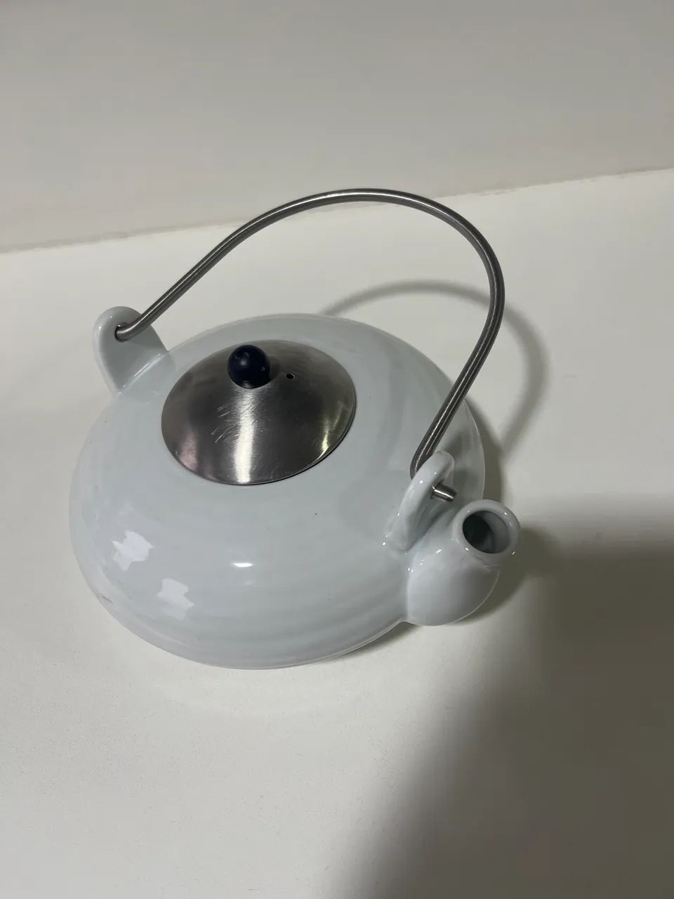 Chaleira de porcelana com tampa inox - Foto 2