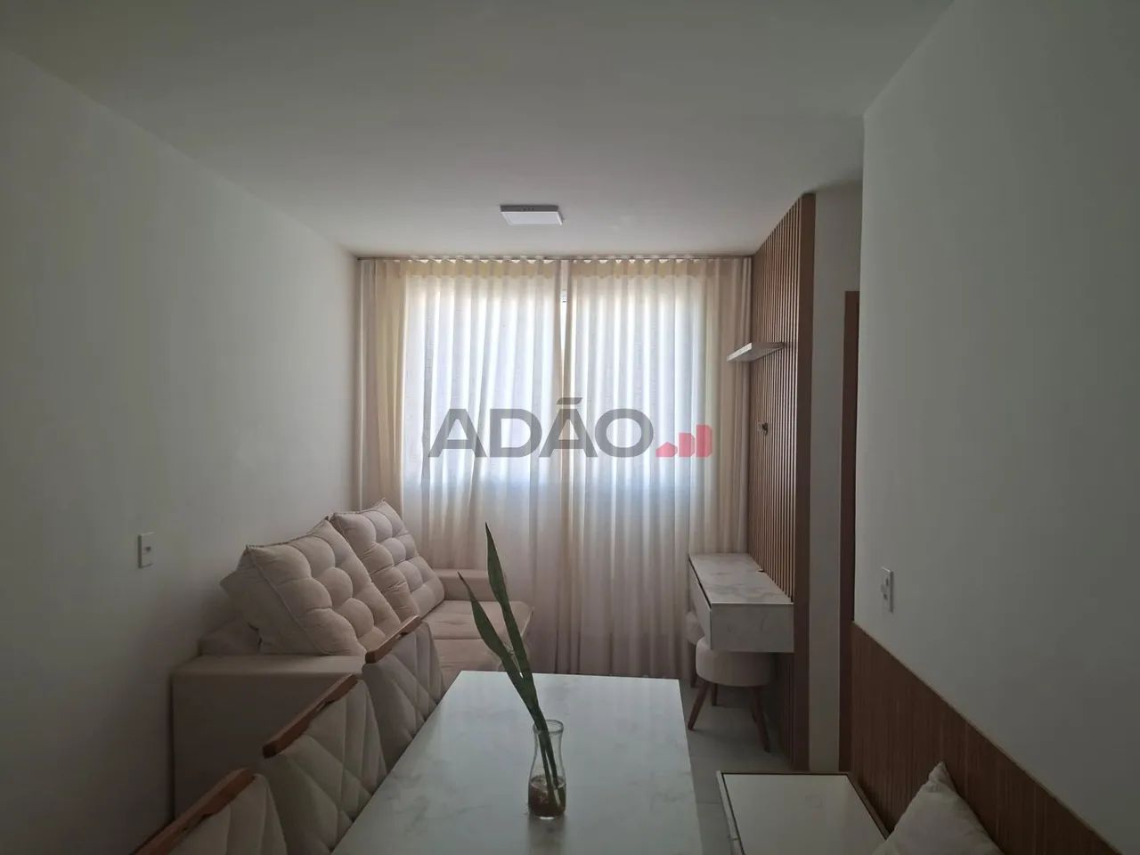 Apartamento de 02 quartos sendo 01 suíte e uma vaga de garagem no Eldorado