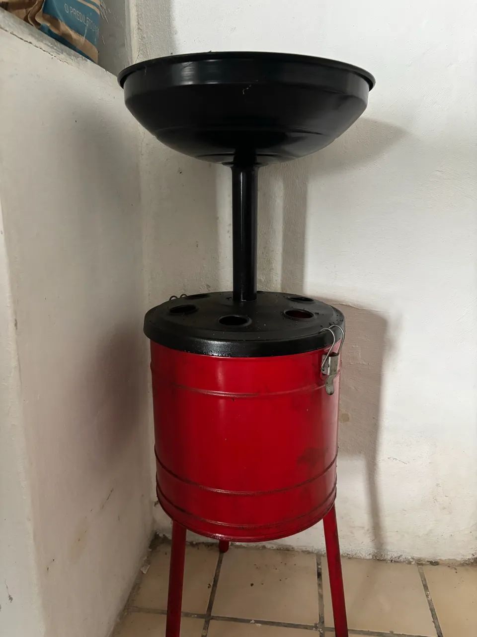 Pingadeira de Óleo 20 Litros - 6 Funis