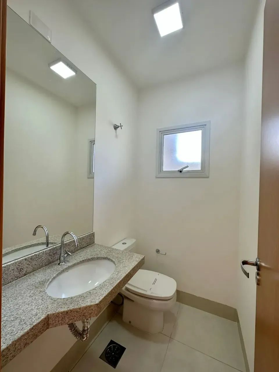 Linda casa terrea a venda no RES. Veraneio Boulevard - Foto 10