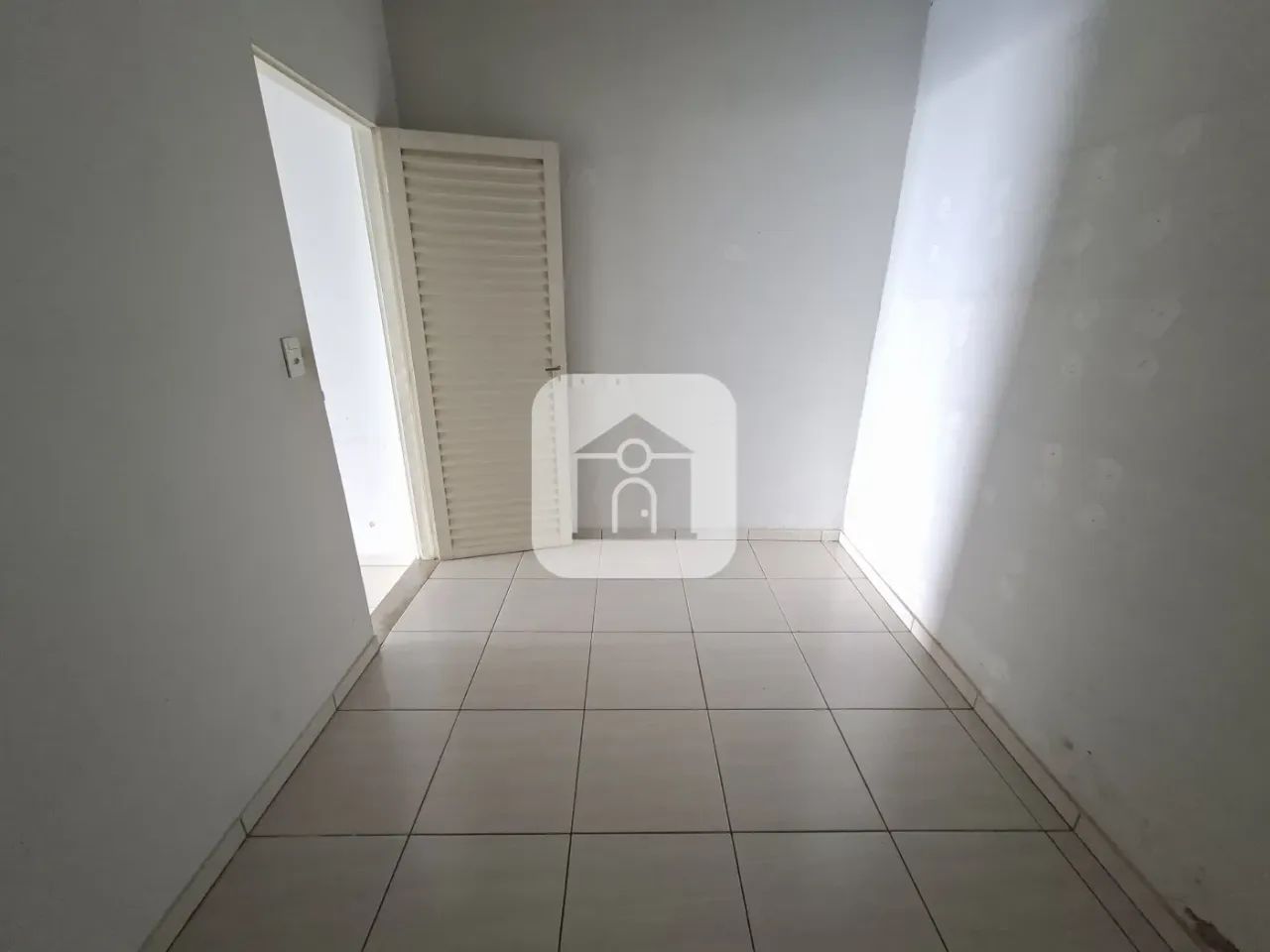 Cômodo comercial no Bairro Tubalina - Foto 5