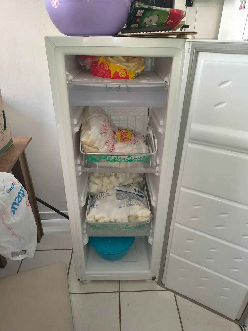 Freezer consul 1400