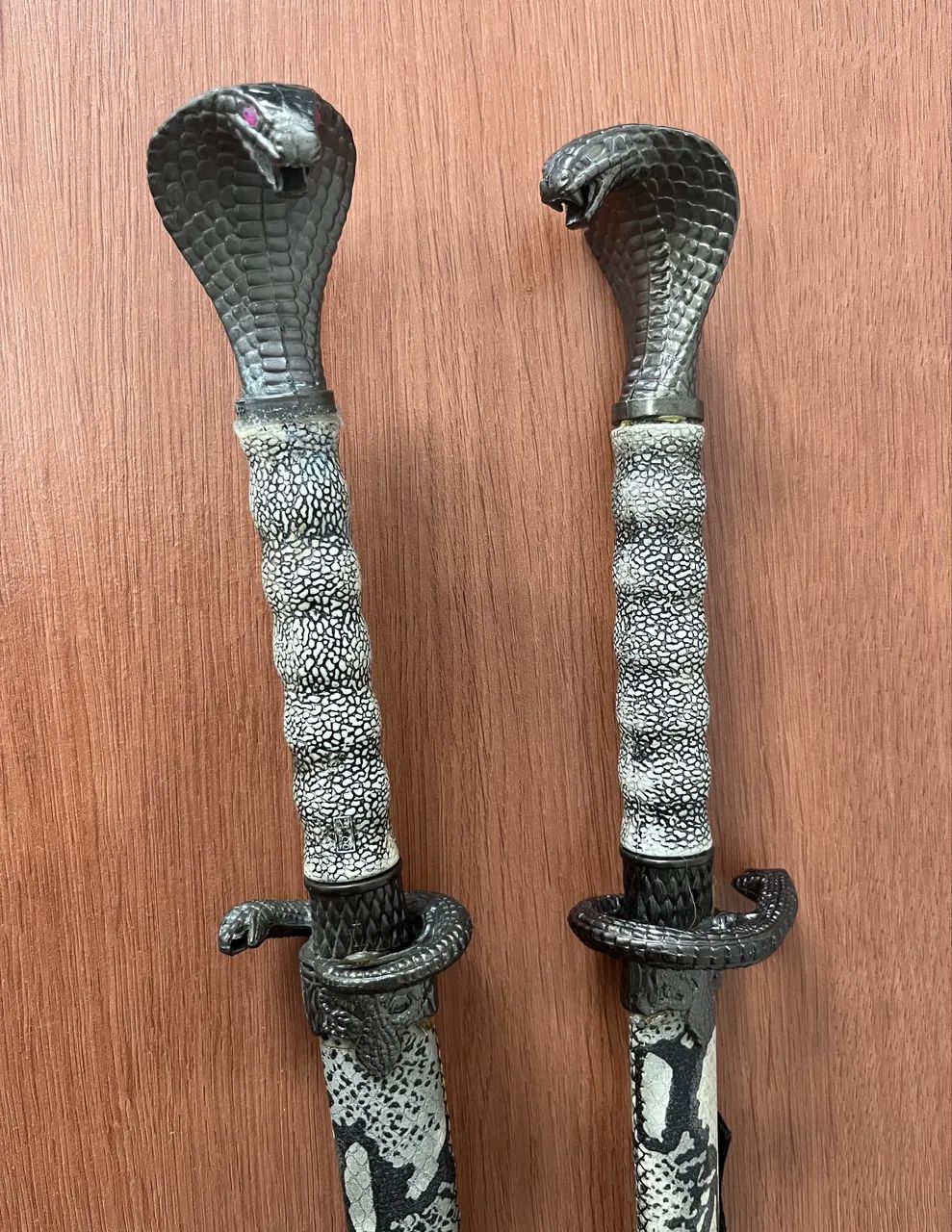 conjunto de espadas estilo samurai - Foto 3