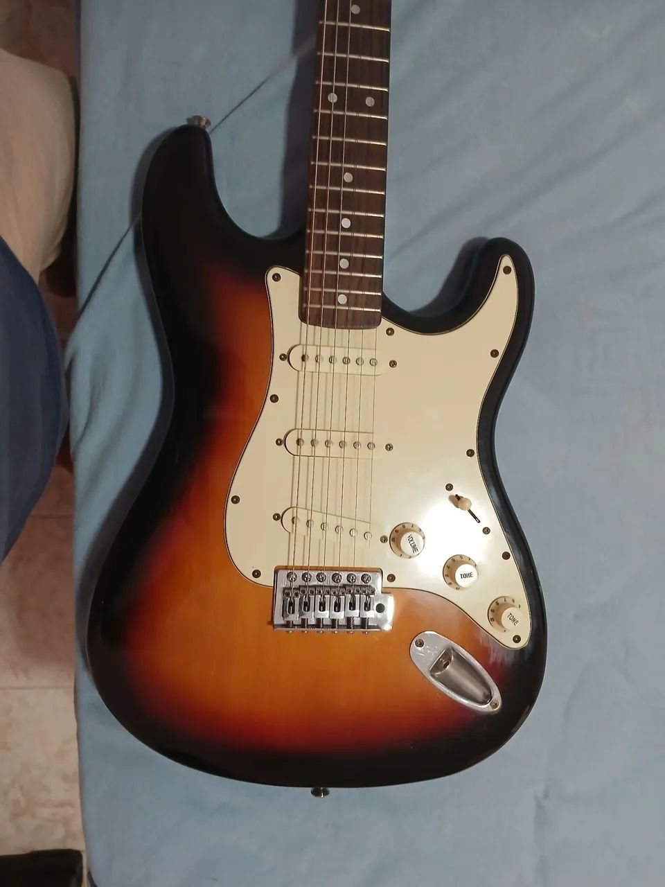 Vendo guitarra  - Foto 2