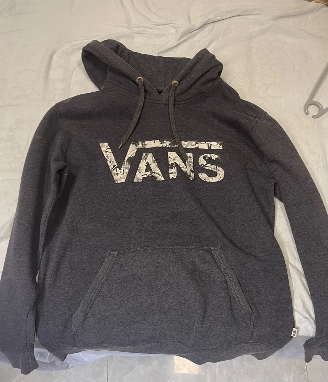 Moletom Vans Original Cinza Chumbo com Capuz - Importado - Tam. M - Foto 5
