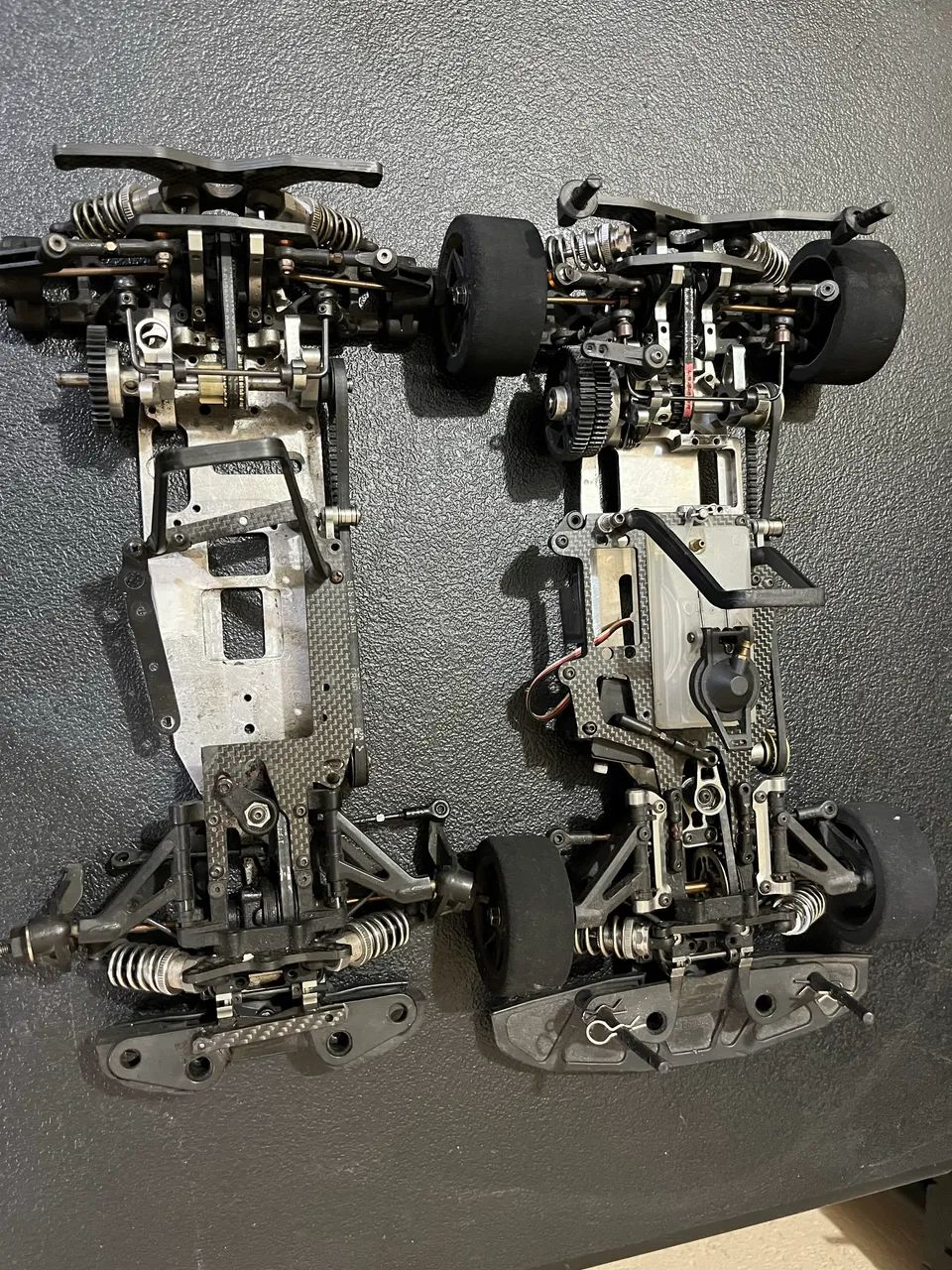 Automodelo Serpent 747 mais peças nitro 1/10