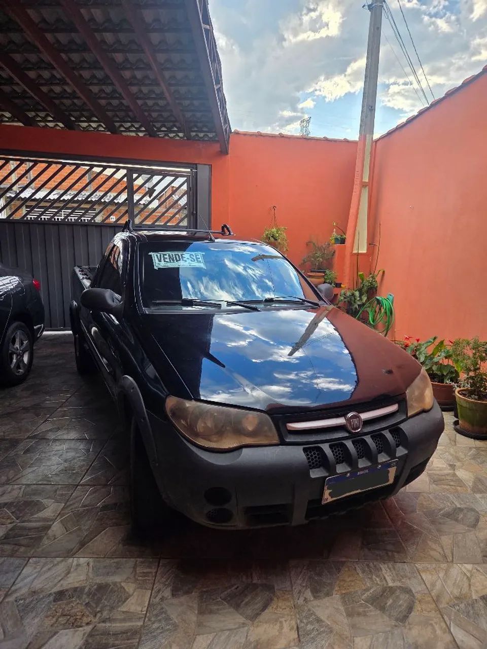 Fiat Strada 1.4 MPI Fire Flex 8V CS 2012