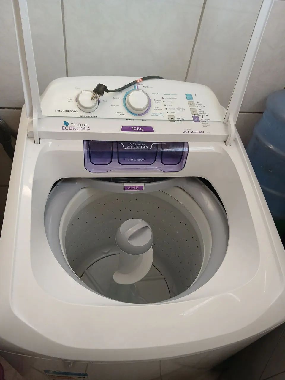 Máquina de lavar roupa 