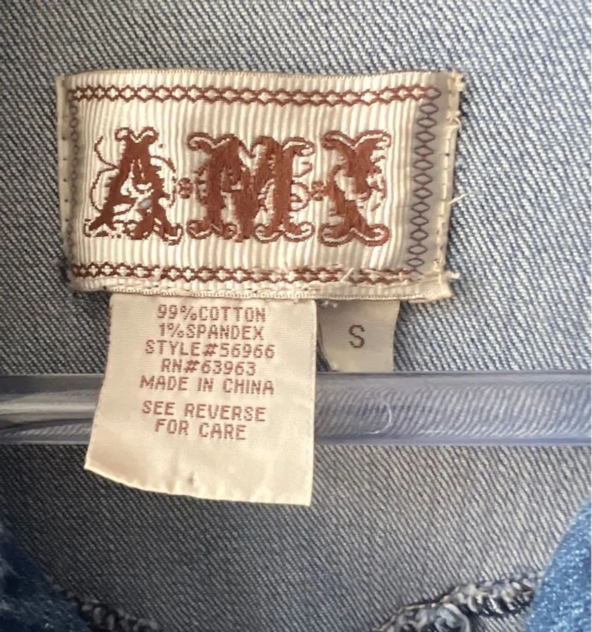 jaqueta jeans ami conversão de tamanho - Foto 3