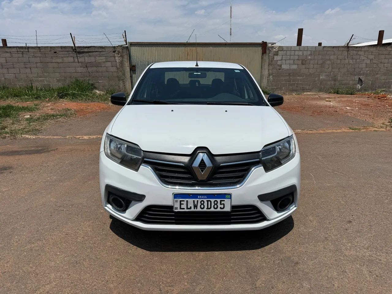 Renault Logan ZEN 1.0 12V 2024
