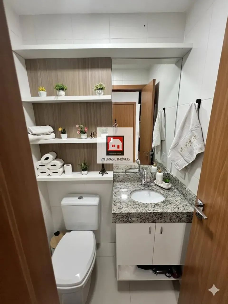 Sobrado com 04 dorms com suíte e lazer completo em Suzano-SP - Foto 2