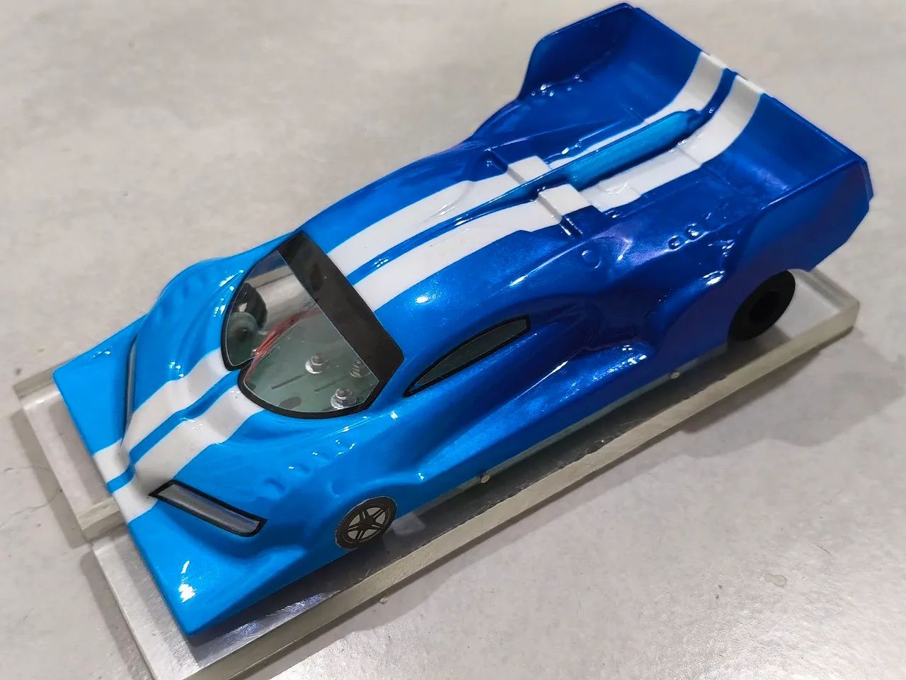 Carro de autorama Bugatti 