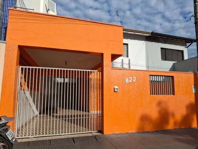 Casa/Comercio -Pirassununga/SP - 3 dormts - Av Painguás - Foto 2