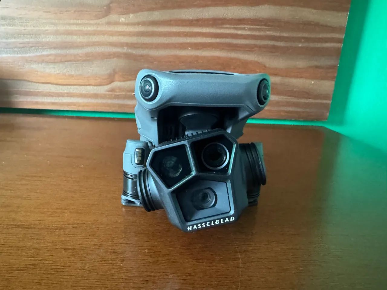 DJI MAVIX 3 PRO ZOOM 28X. EXCELENTE ESTADO  - Foto 4