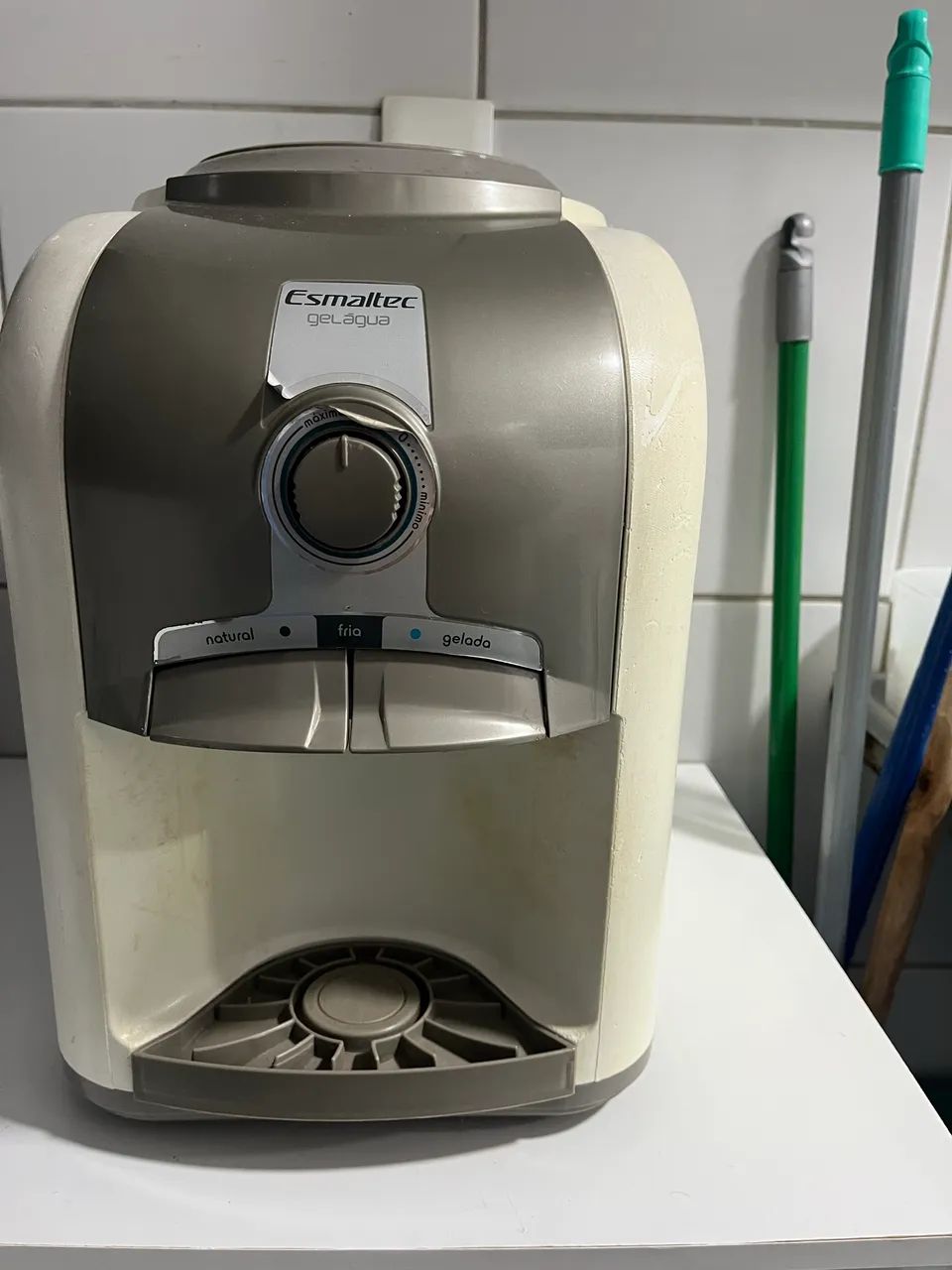 Gelagua esmaltec 
