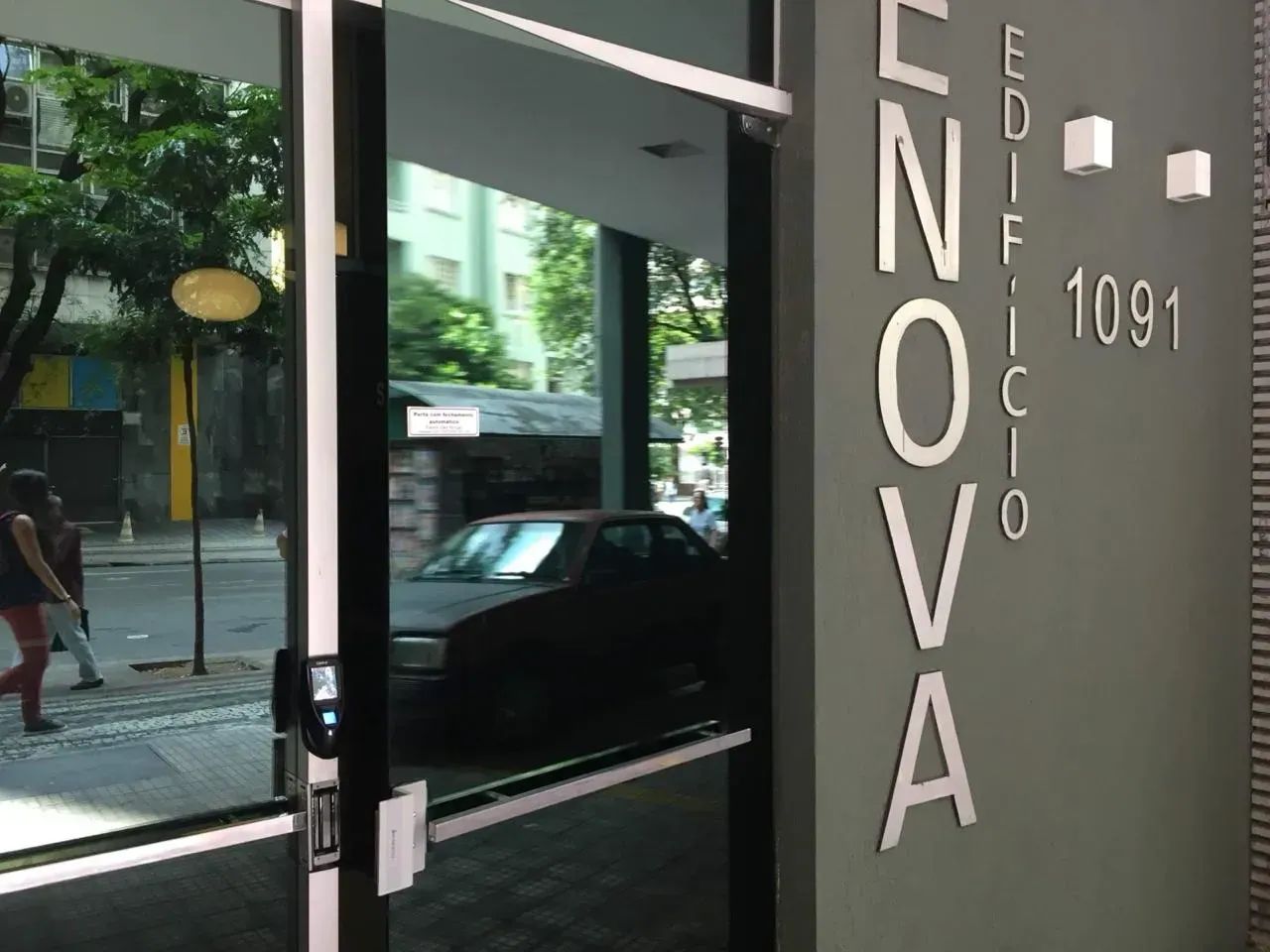Apto Ed Genova, melhor 1 quarto do Centro de BH - Foto 2