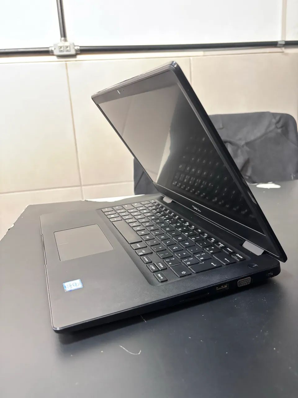 Notebook Dell Latitude i5 8GB Nvme  - Foto 3