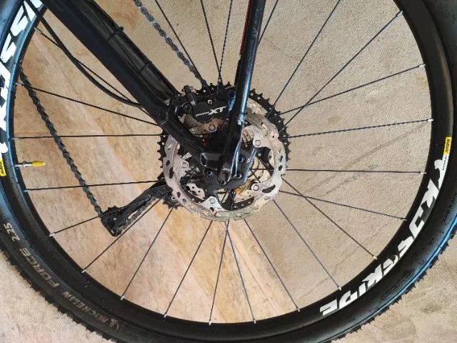Bicicleta Specialized Rockhopper aro 29 - Toda DEORE XT - Foto 5