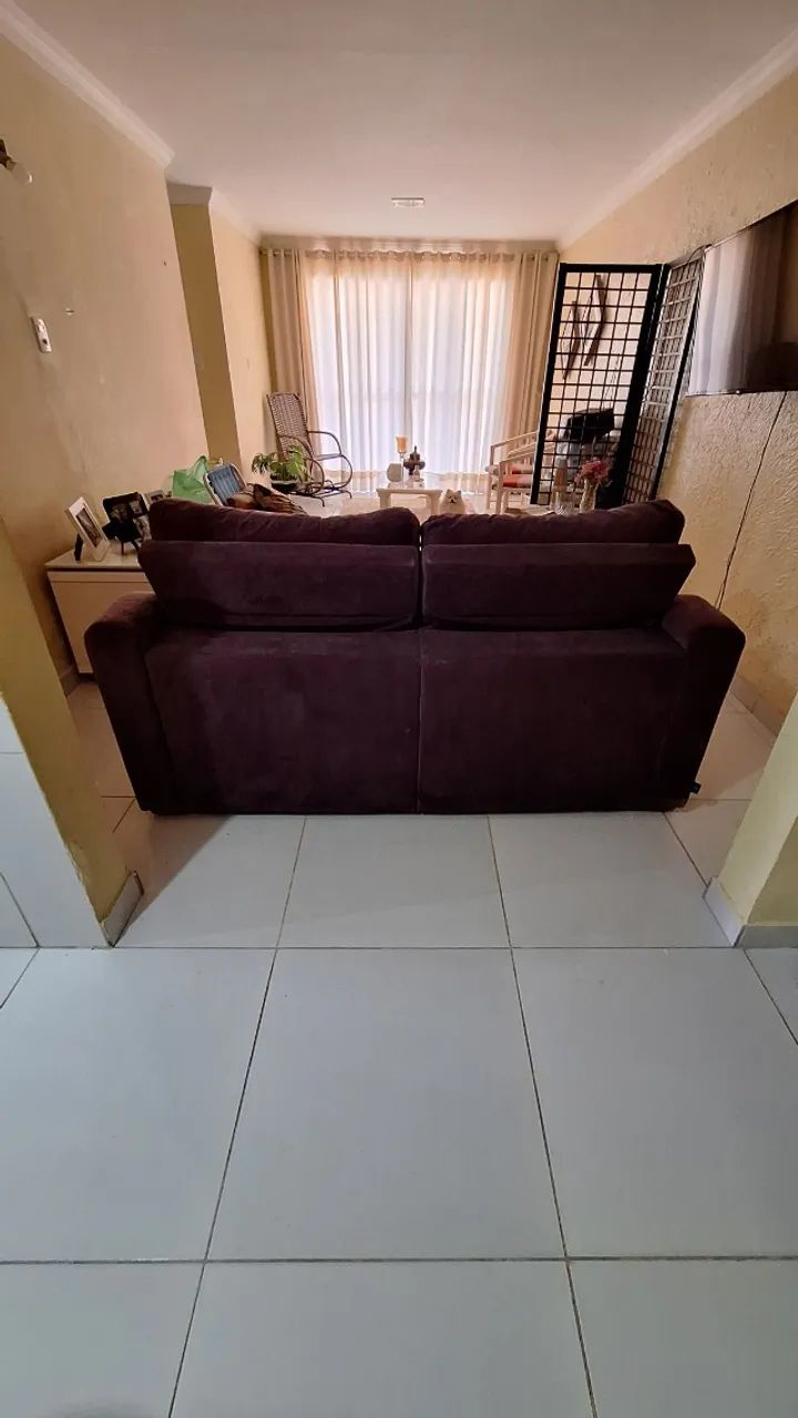 Sofá Retrátil e Reclinável (1,76m x 1,02m) - Ótimo Estado - Foto 2