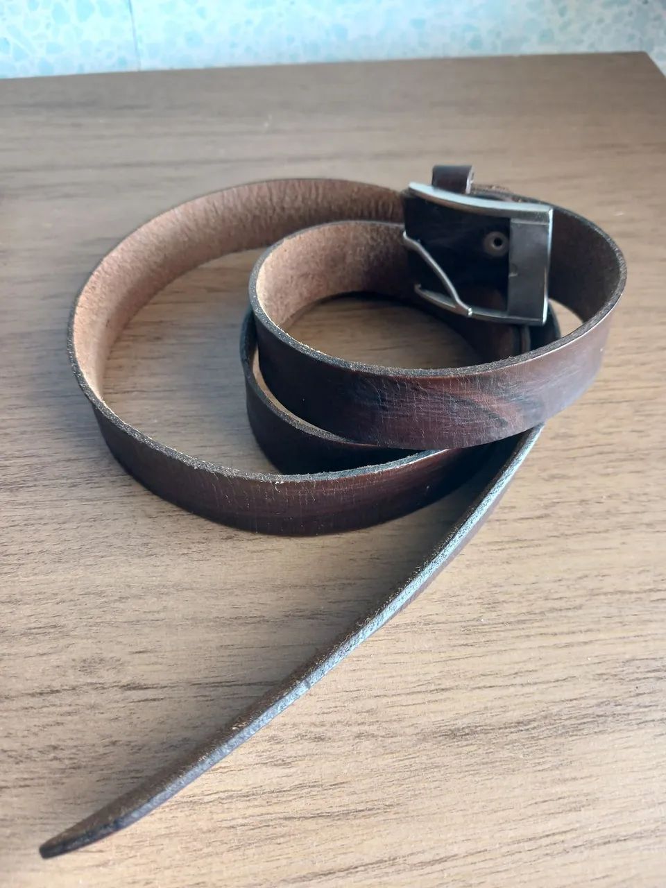 Cinto couro usado 126 cm