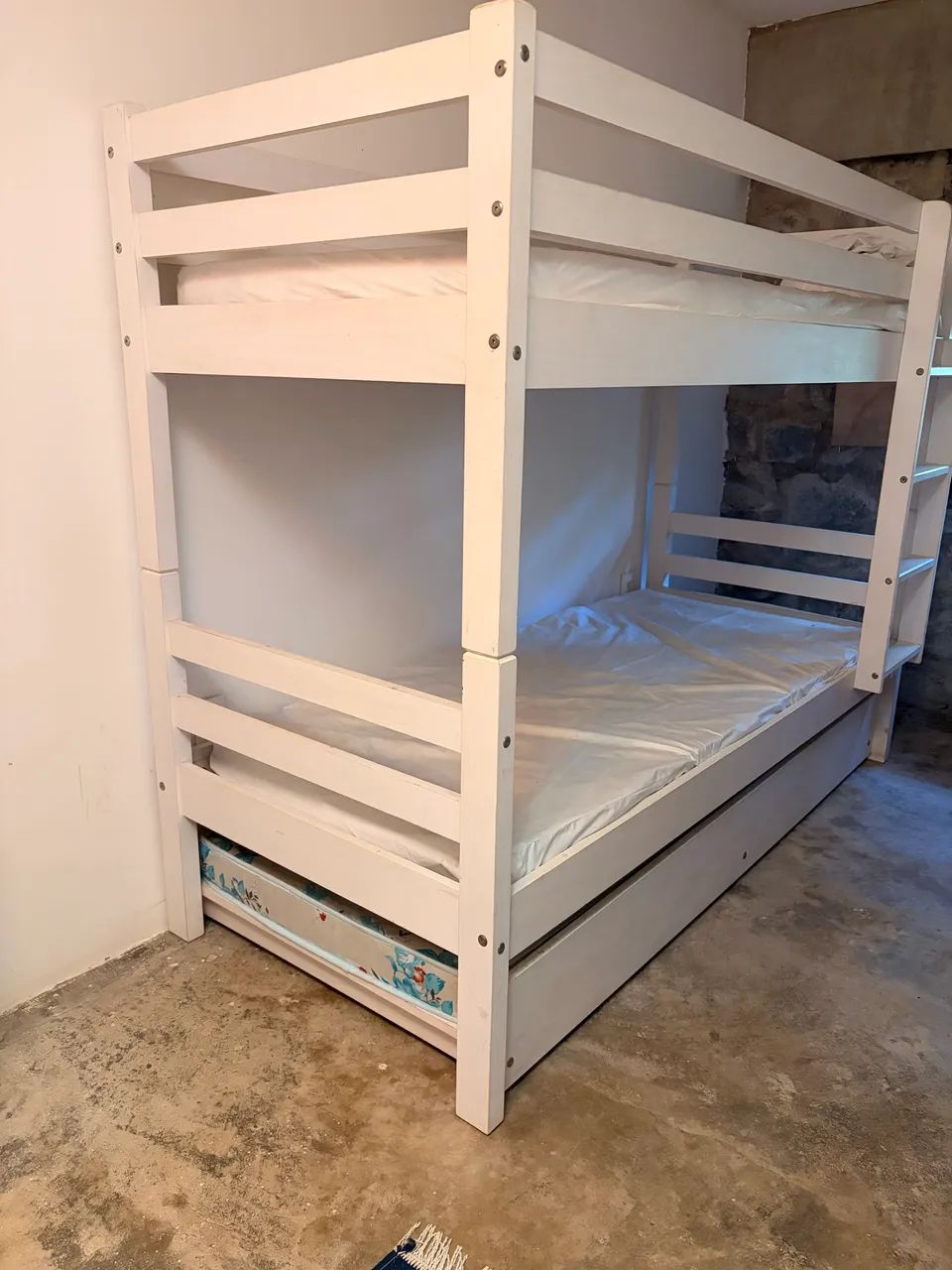 Treliche Tok&Stok (Beliche com Bicama) com colchões inclusos