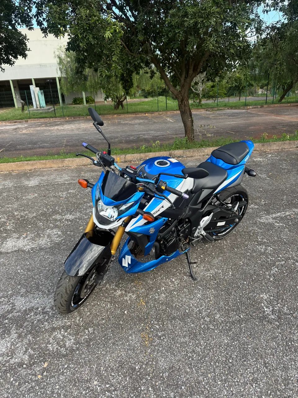 Suzuki 750 2016 - 1494185938 | OLX Suzuki 750 2016 - 1494185938 | OLX