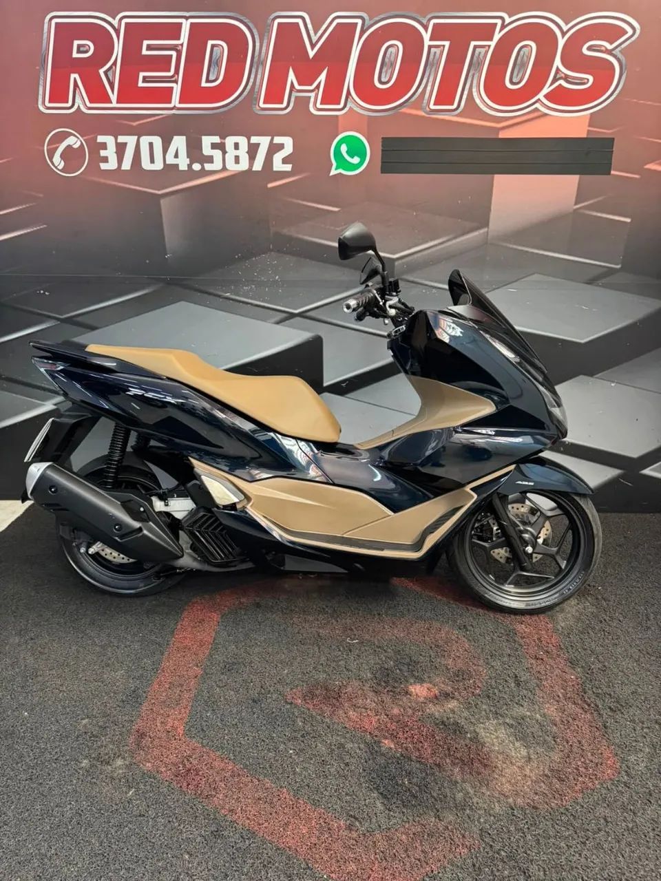 PCX 160 DLX