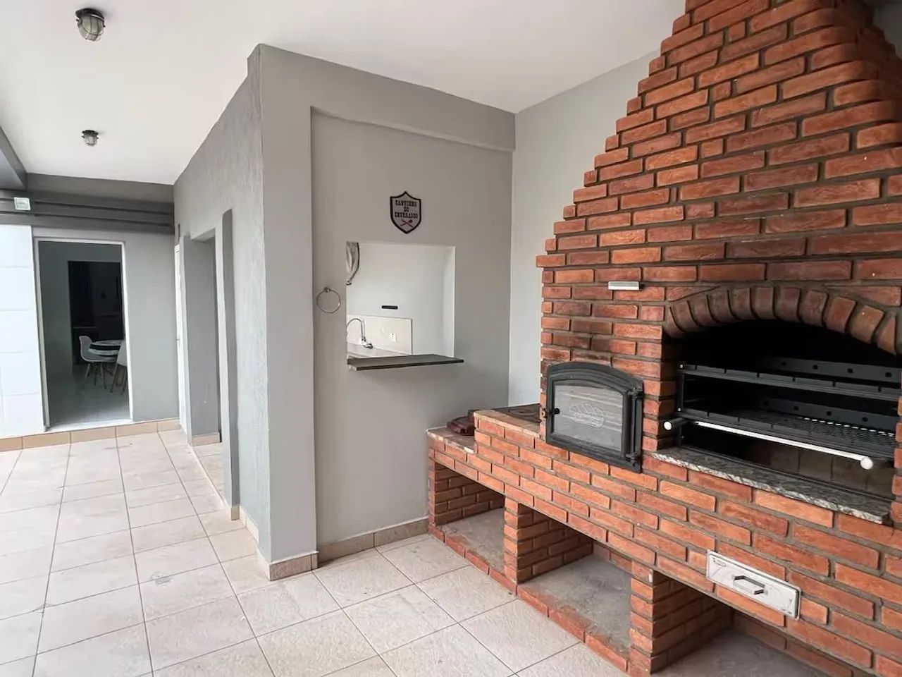 Vendo minha casa em Pompeu 