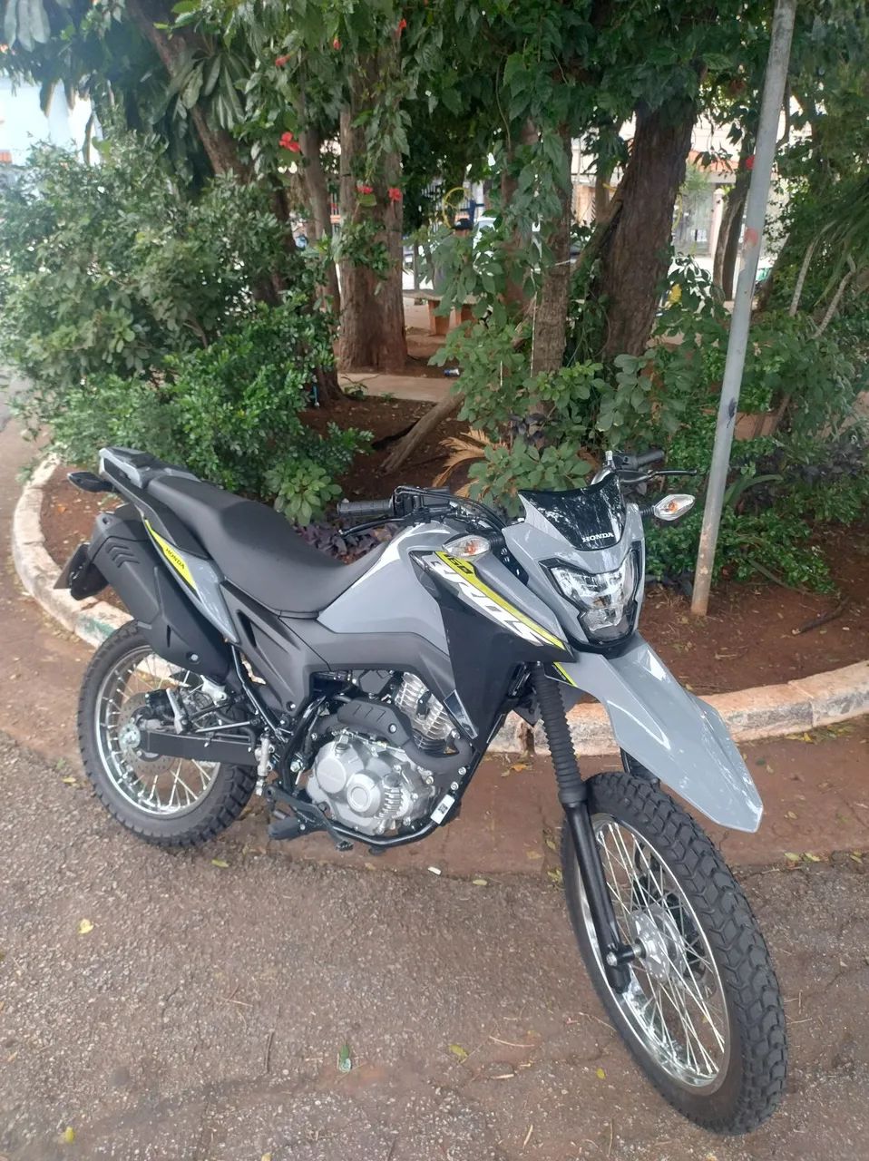 Bros 160 2025 ABS cinza - Foto 3