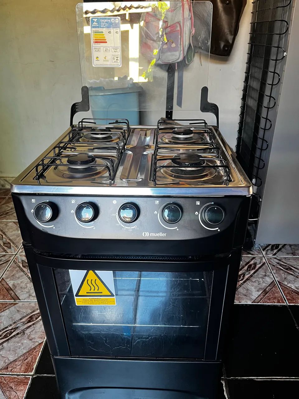 Fogão de 4 bocas 800 reais 